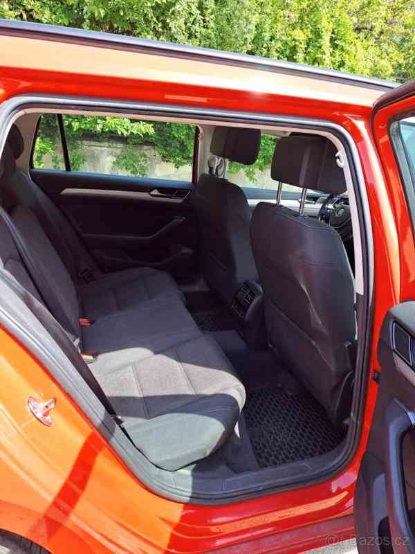 Volkswagen Passat 2,0 TDI 110KW, kombi - foto 6