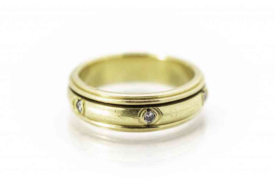 Zlatý prsten s diamanty 6 x 0,08 ct, vel. 54