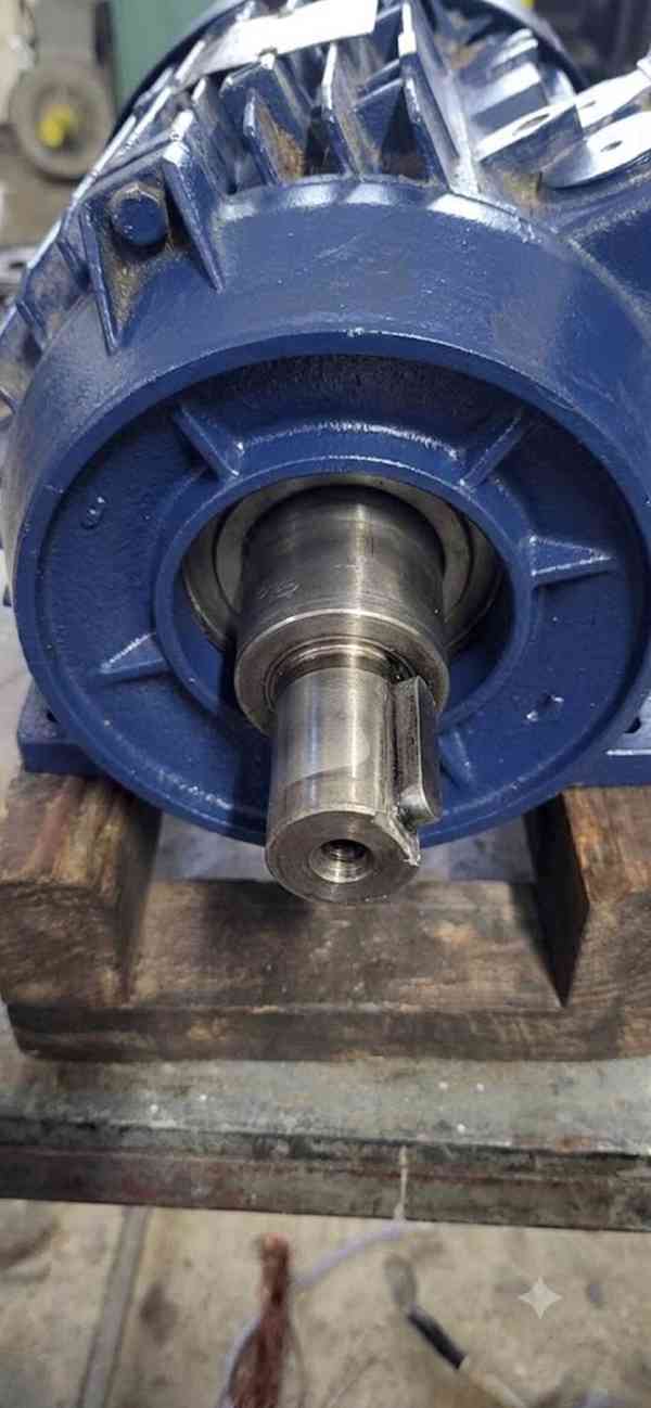 Elektromotor 6kW - 230 / 400 V - 2830 ot/min. - foto 2