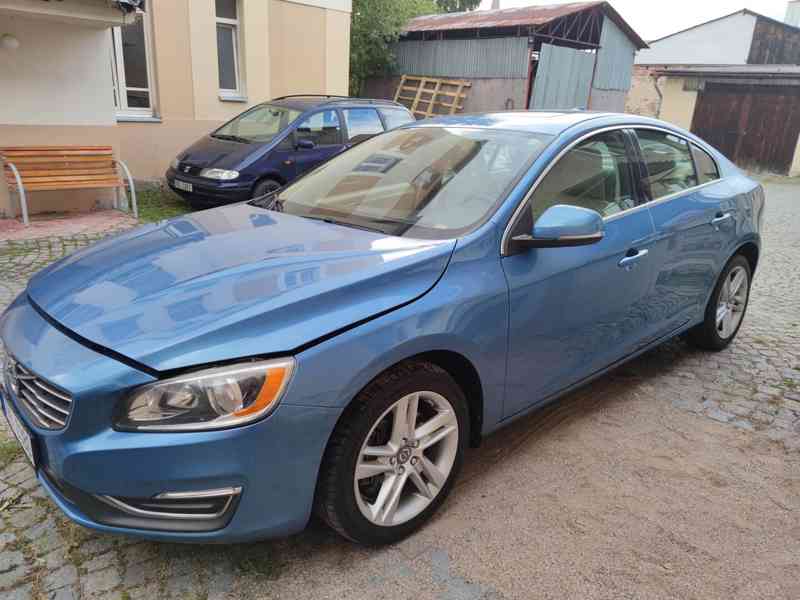 Prodam volvo s60 2014 lift T5 - 5 val turbo benzin - foto 5