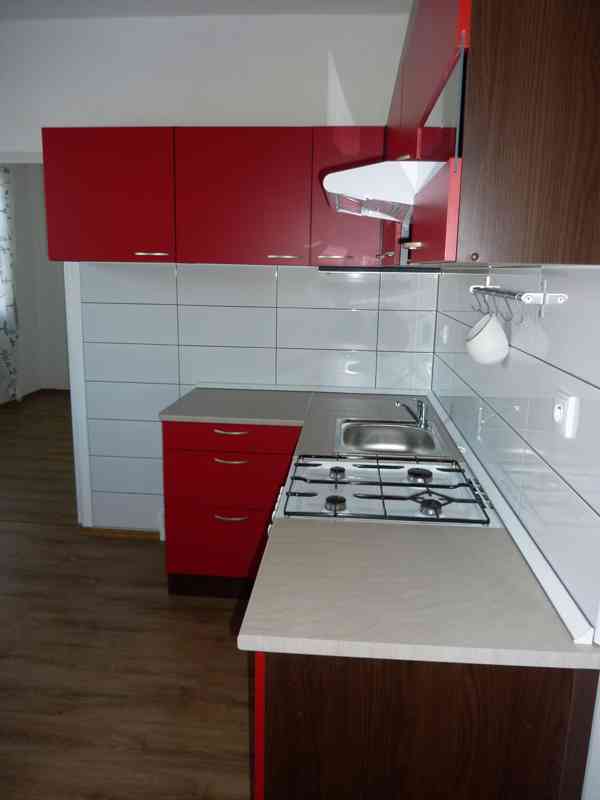 PRONAJMU BYT 1+1 KLATOVY - foto 4