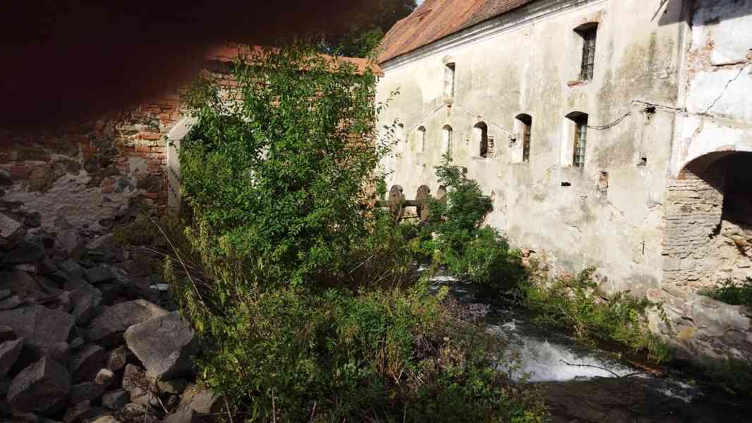 K prodeji nabízíme pozemky  v Oblekovic - foto 3