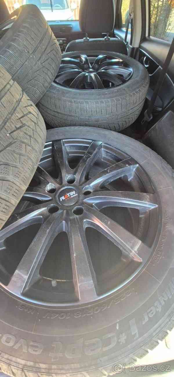 Nissan X-Trail 2,0   T32 (E01), r. v. 2017 - foto 3