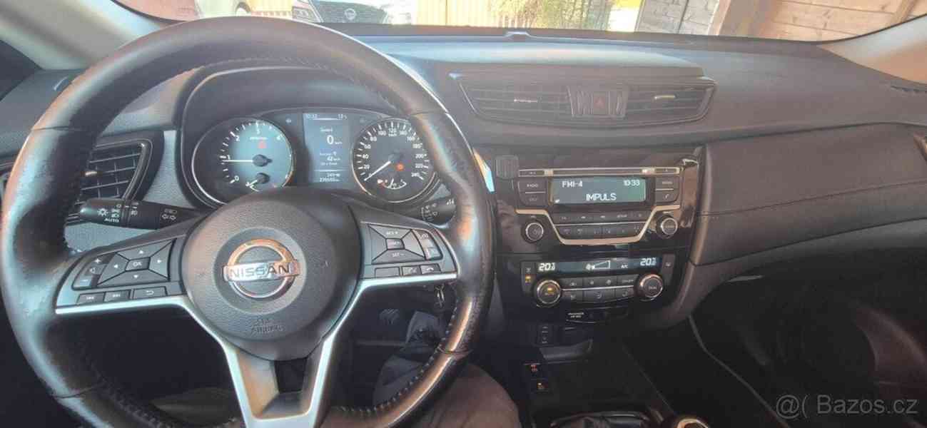 Nissan X-Trail 2,0   T32 (E01), r. v. 2017 - foto 5