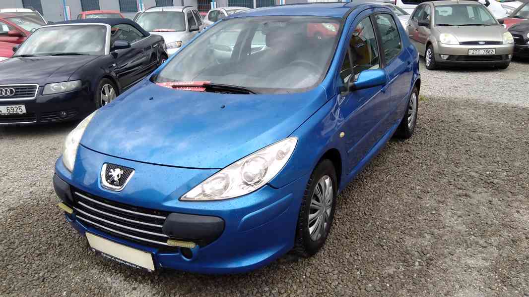 PEUGEOT 307 1,6HDI Hatchback - foto 2