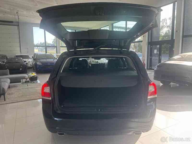 Volvo V70 2,0   Ojeté, 2/2015, 289 200 km - foto 18