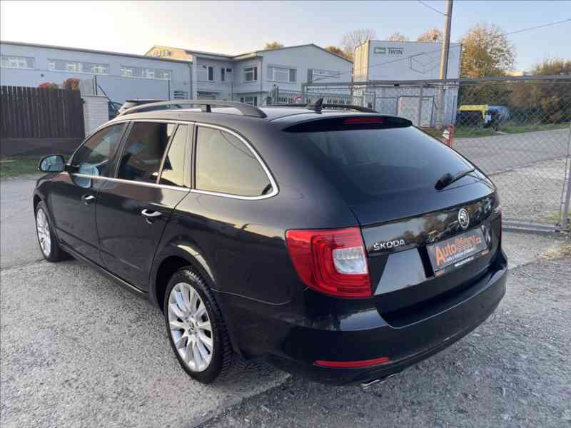 Škoda Superb 2,0 TDI CR 125kW PLNÁ SER. HISTORIE - foto 4