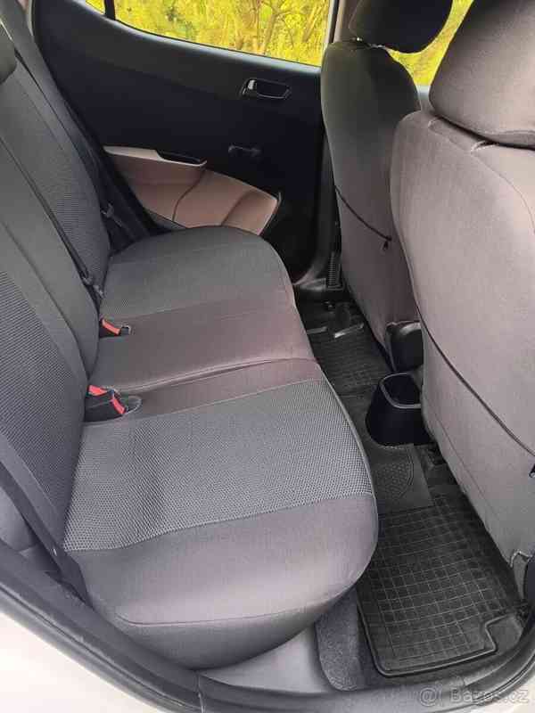 Hyundai i10 1,0 - foto 3