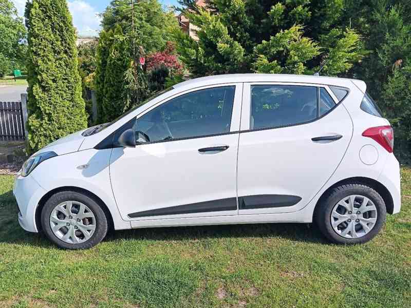 Hyundai i10 1,0 - foto 1