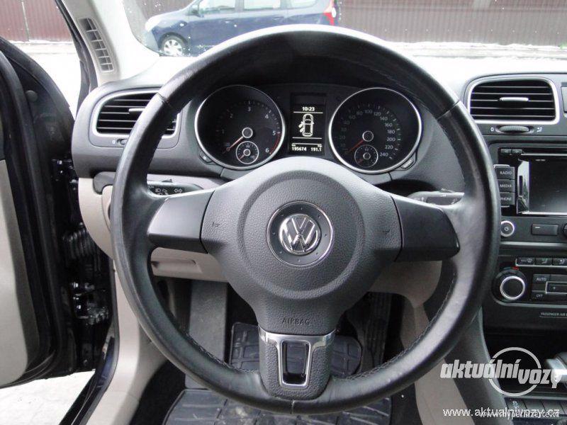 Volkswagen Golf 1.6, nafta, automat, RV 2010, navigace - foto 9