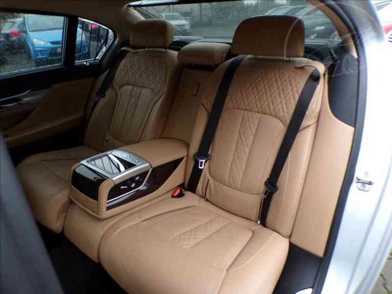 BMW 3,0 730Ld xDrive - DPH,1.MAJITEL - foto 14