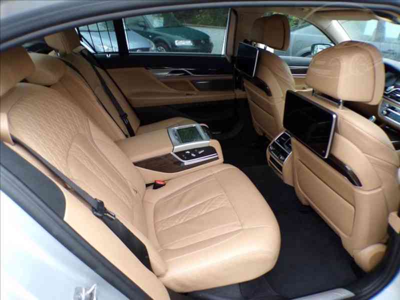 BMW 3,0 730Ld xDrive - DPH,1.MAJITEL - foto 16