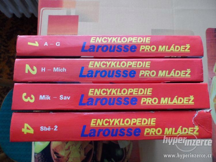 prodám celou serii Encyklopedie Larousse 4 knihy - foto 2