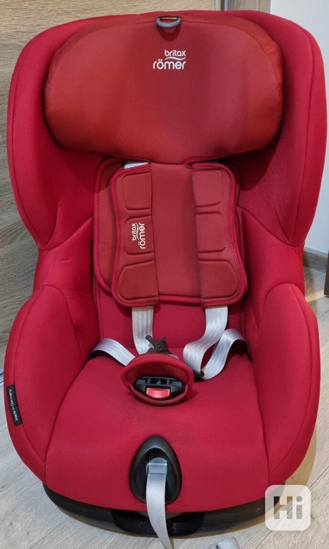 Autoseačka Britax Romer trifix i-Size, červená, 76-105 cm - bazar ...