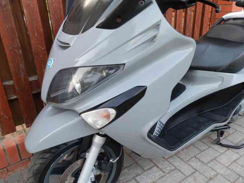 Piaggio X-Evo 125 2012 - foto 17