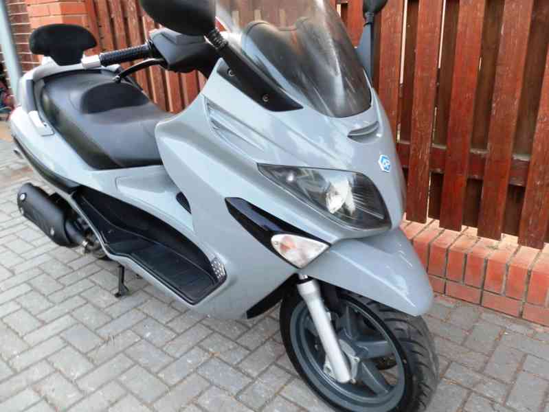 Piaggio X-Evo 125 2012 - foto 14