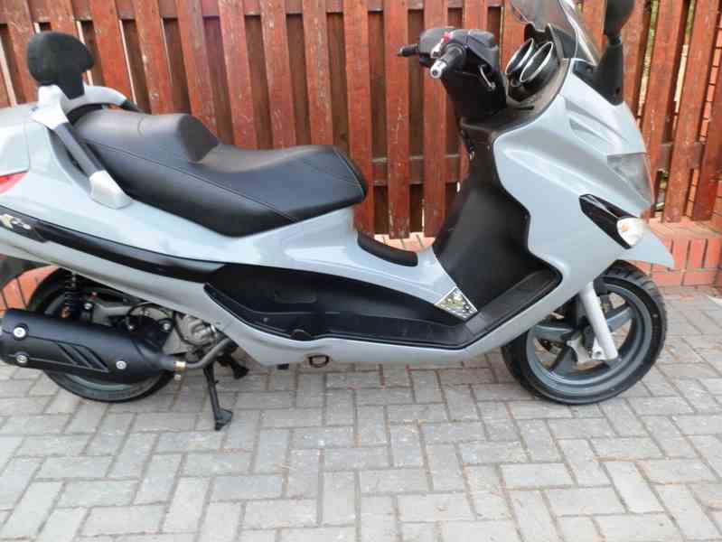 Piaggio X-Evo 125 2012 - foto 13