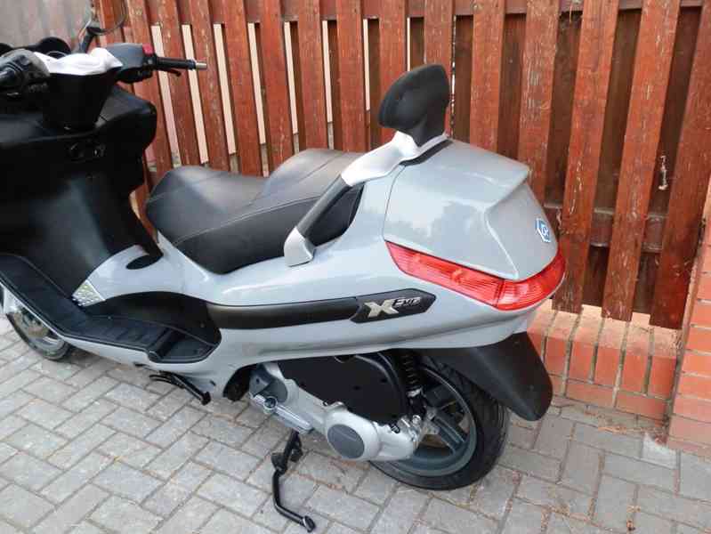 Piaggio X-Evo 125 2012 - foto 22