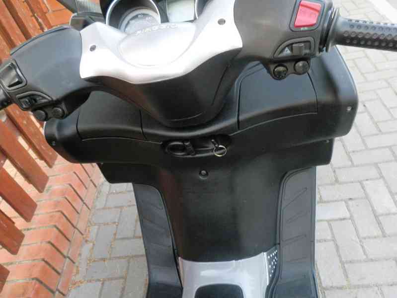 Piaggio X-Evo 125 2012 - foto 10