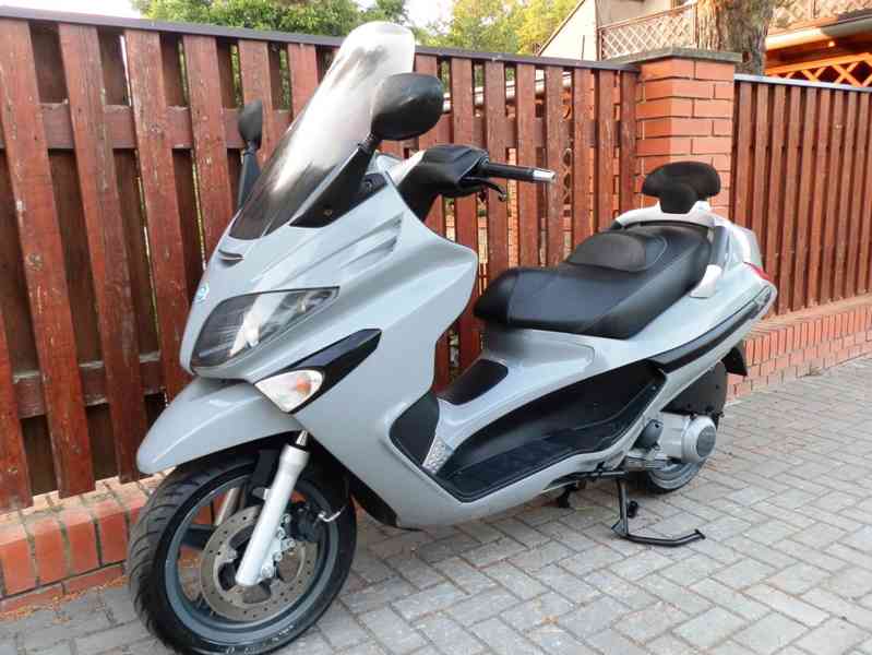 Piaggio X-Evo 125 2012 - foto 15
