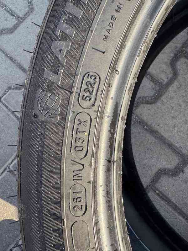 Michelin Latitude Sport 3 275/40 R20 106Y - foto 3