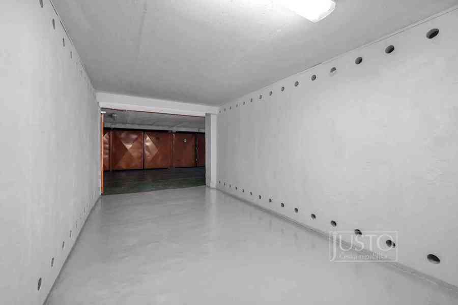Prodej garáže, 17 m², Praha 8 - Troja - foto 6