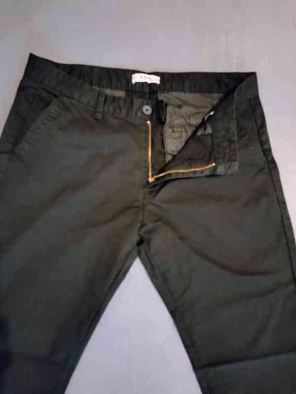 džíny zn. M-SARA, černé,  vel.: 36/32  v pase: 96cm  - foto 2