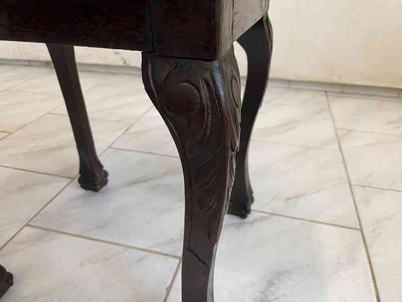 Stylový masivní stolek - foto 4