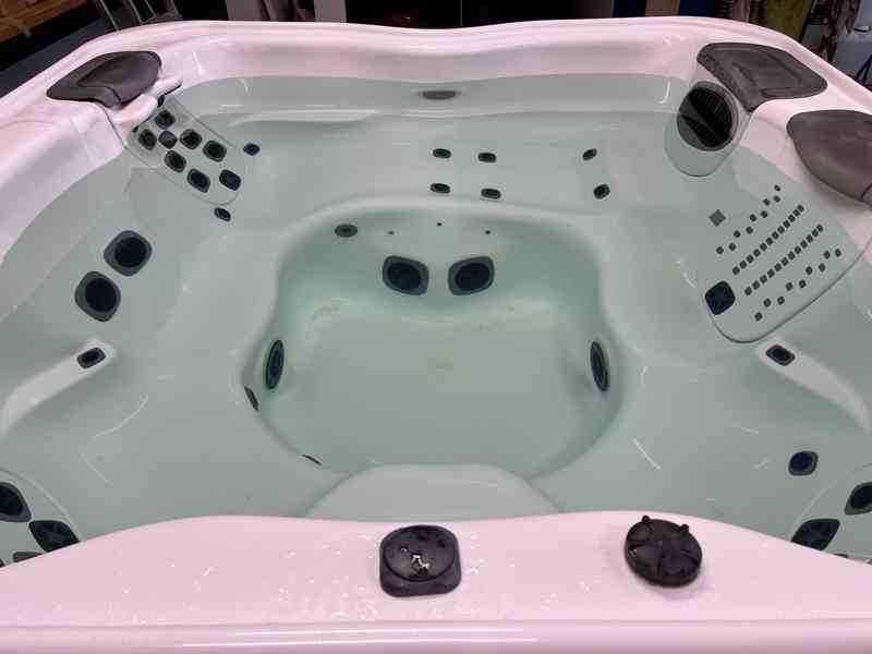 Vířivá vana Villeroy & Boch - foto 4