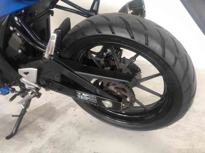 Suzuki GSX 125 ABS - foto 10