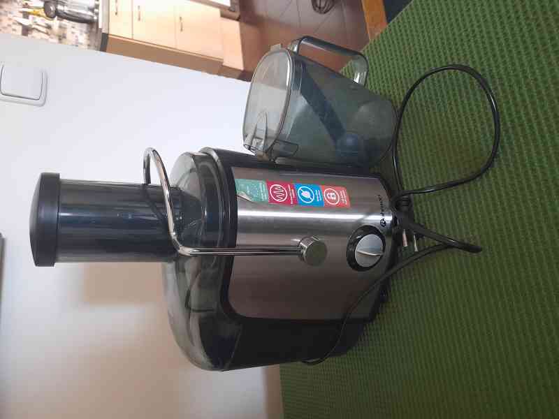 Prodám odšťavnovač