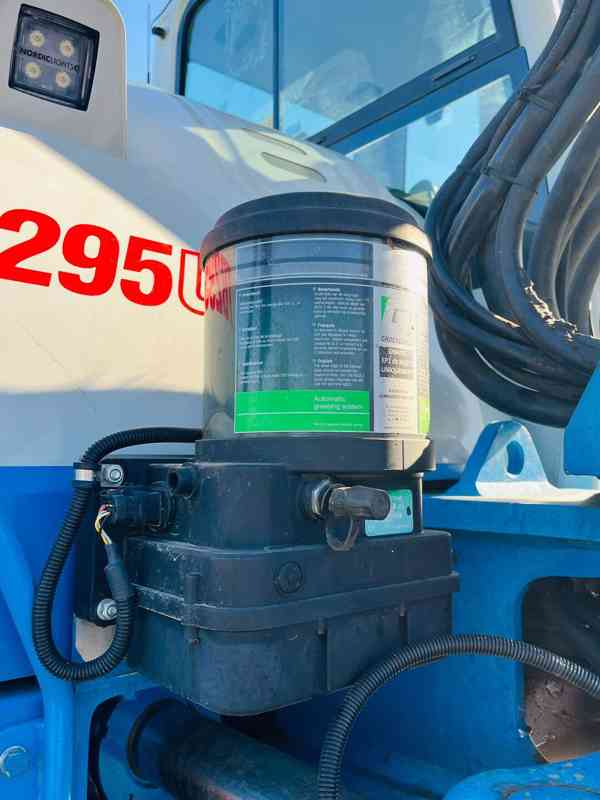 Kolové rypadlo Takeuchi TB295W (Možnost leasingu) - foto 11