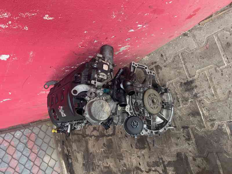 Motor 1,6 16 VTI 5FW 5F05 88KW Peugeot Citroen - foto 3