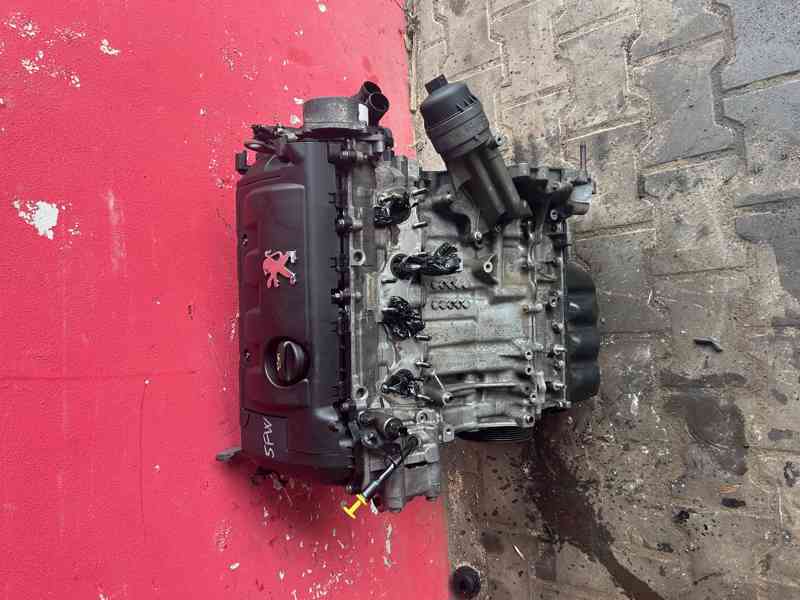 Motor 1,6 16 VTI 5FW 5F05 88KW Peugeot Citroen - foto 1