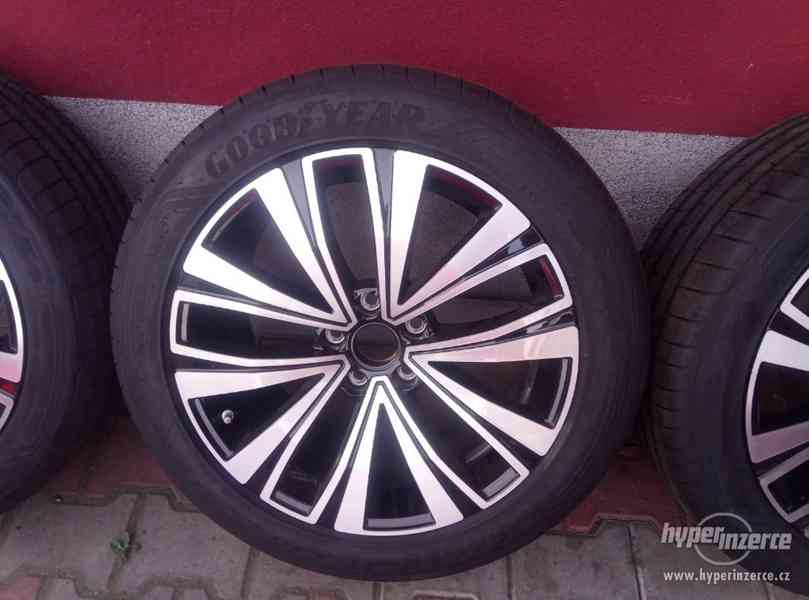 245/45 R18 - VW Arteon -MUSCAT - nové 8x18 ET40 5x112 - foto 1