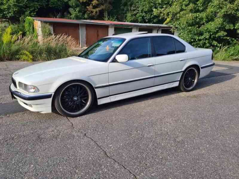 BMW Řada 3 e38 725 tds	 - foto 2