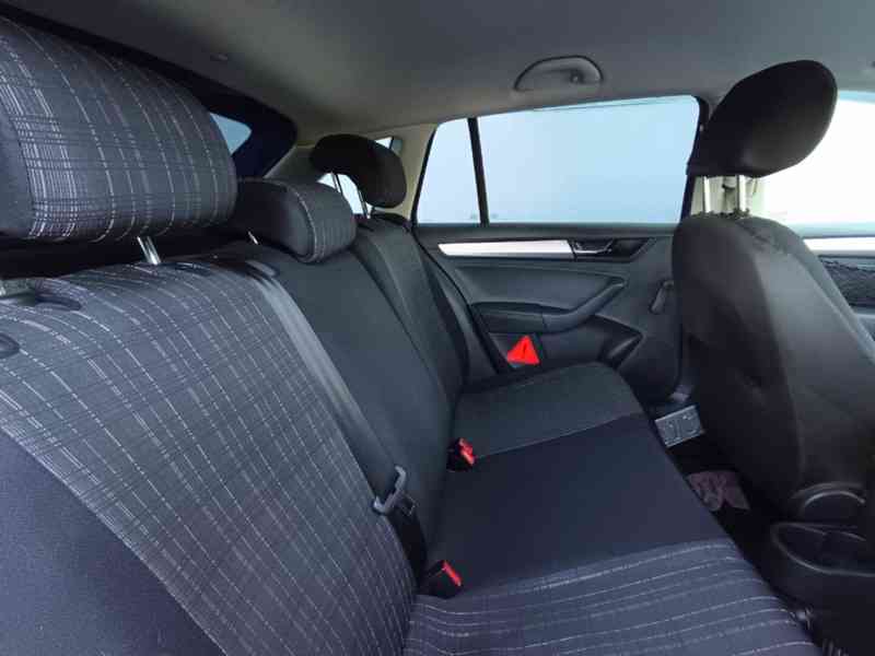 ŠKODA Rapid Spaceback 1,0TSi Ambition  89kw  ČR - foto 16
