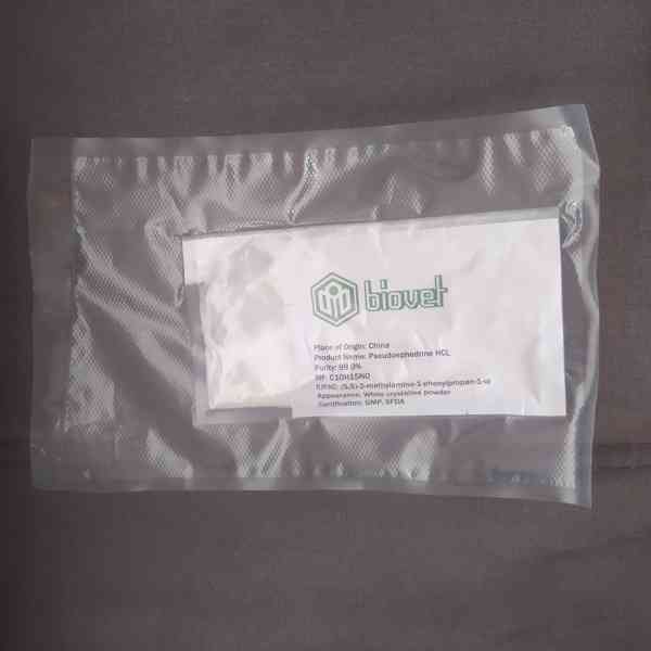 100 gramů 99% čistého pseudoefedrin hydrochloridu