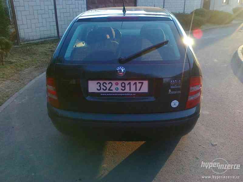Prodám ŠKODA FÁBIA COMBI - foto 3