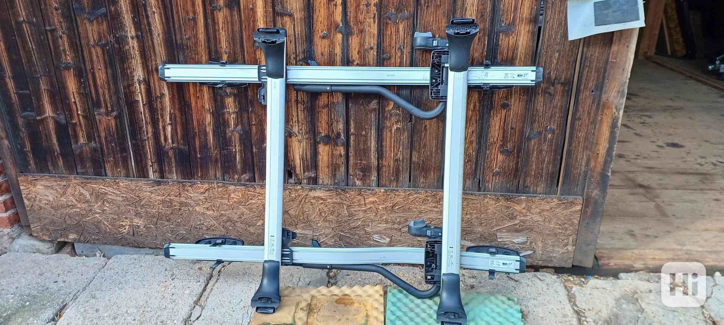 Originální střešní set AUDI (Thule) příčníky+nosič kol Thule - foto 1
