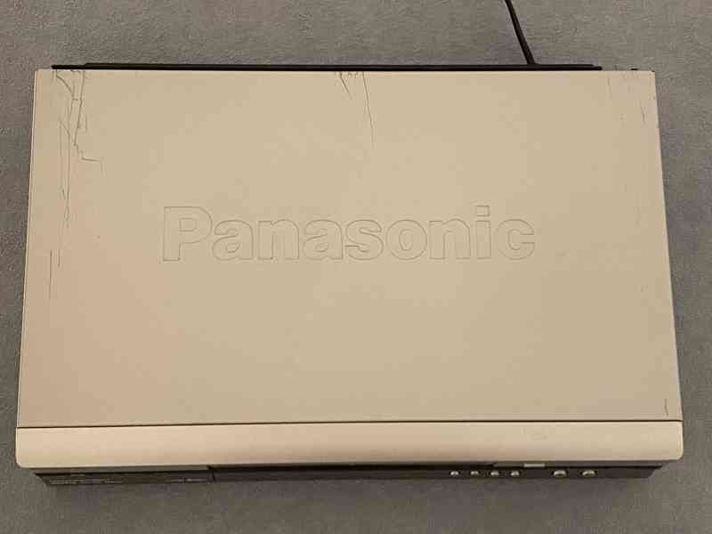 S-VHS video Panasonic, HIFI stero, 6 hlav, ovladač - foto 7