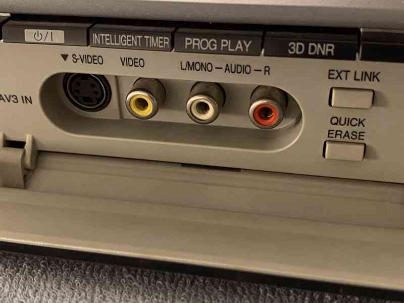 S-VHS video Panasonic, HIFI stero, 6 hlav, ovladač - foto 4
