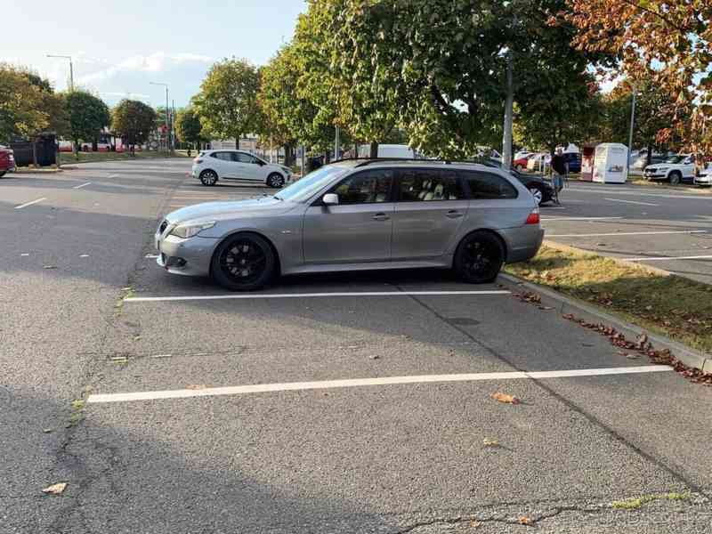 BMW Řada 5 3,0   535d Touring 200kW – automat - foto 5