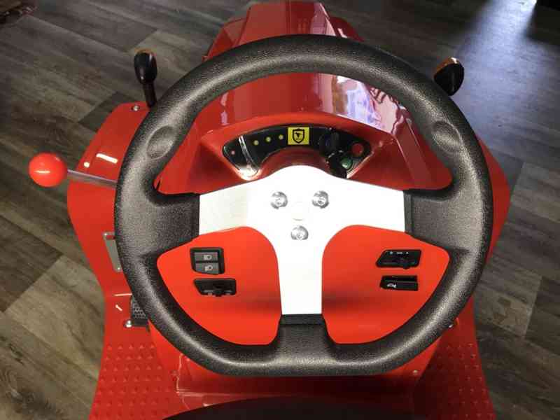 Dětský traktor 110ccm, s vozíkem - foto 7