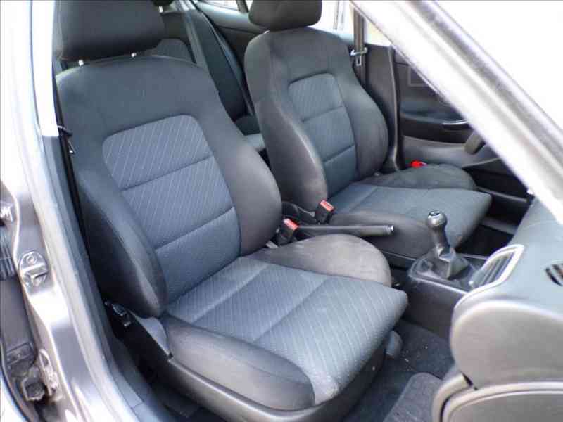 Seat Leon 1,6 MPI DIGI.KLIMA - foto 13