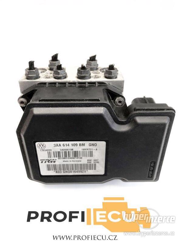 SVÍTÍ KONTROLKA ABS ESP - foto 6