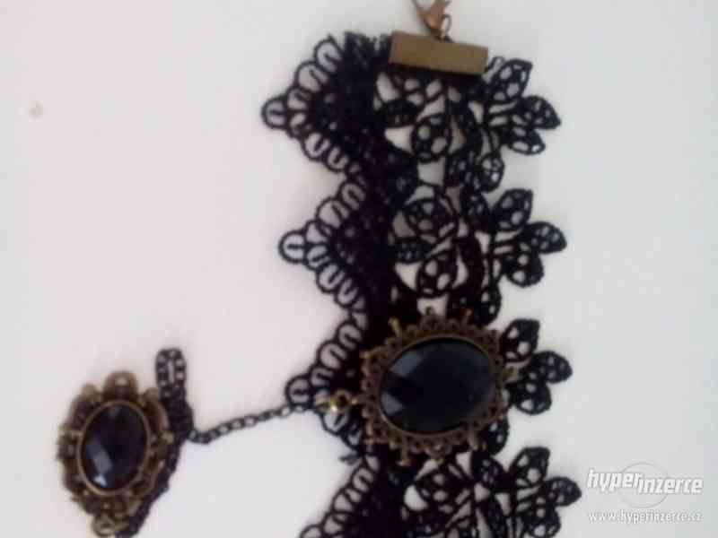 Náušnice, náramek a náhrdelník - foto 3