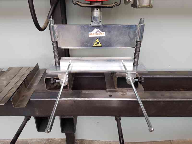 OHRAŇOVACÍ STROJ – NÁSTROJ PRO HYDRAULICKÝ LIS 440 mm  - foto 4