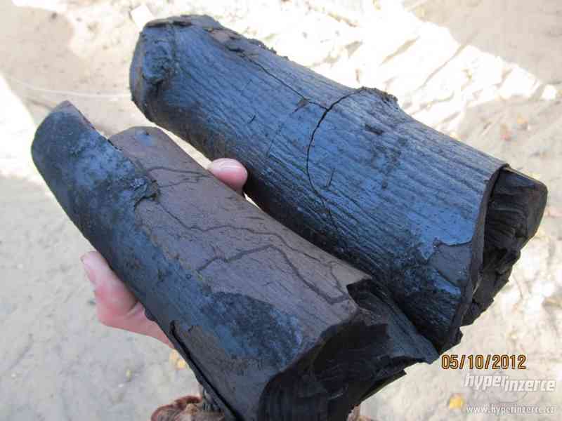 Dřevěné uhlí - foto 3