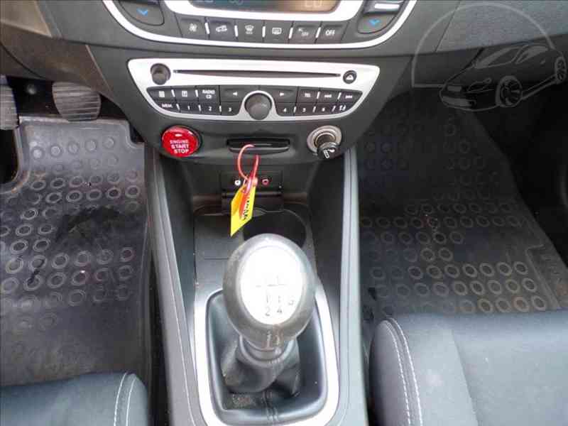 Renault Megane 1,4 TCE 130 TEMPOMAT - foto 7